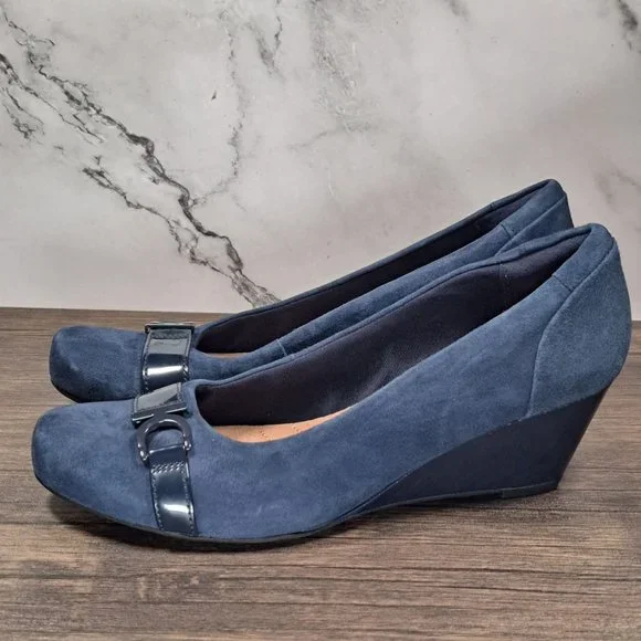 Clarks flores sales poppy wedge